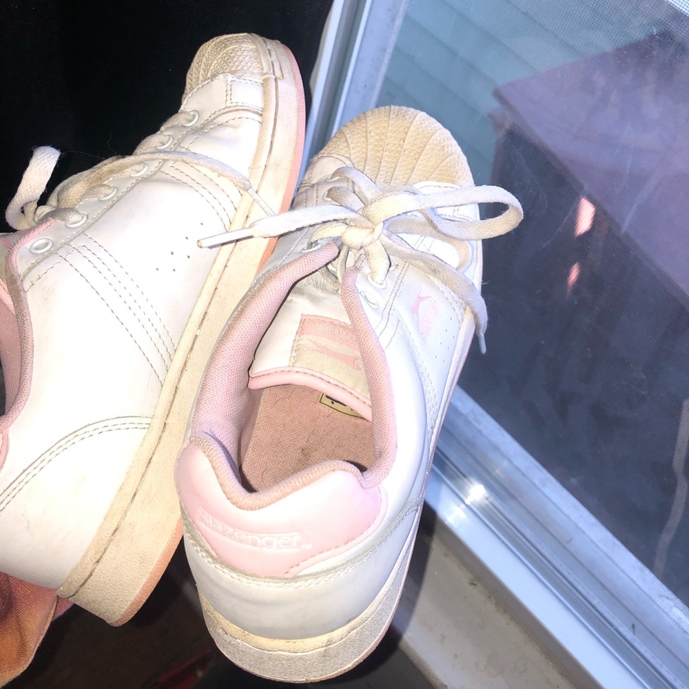 VINTAGE PINK TENNIS SHOES